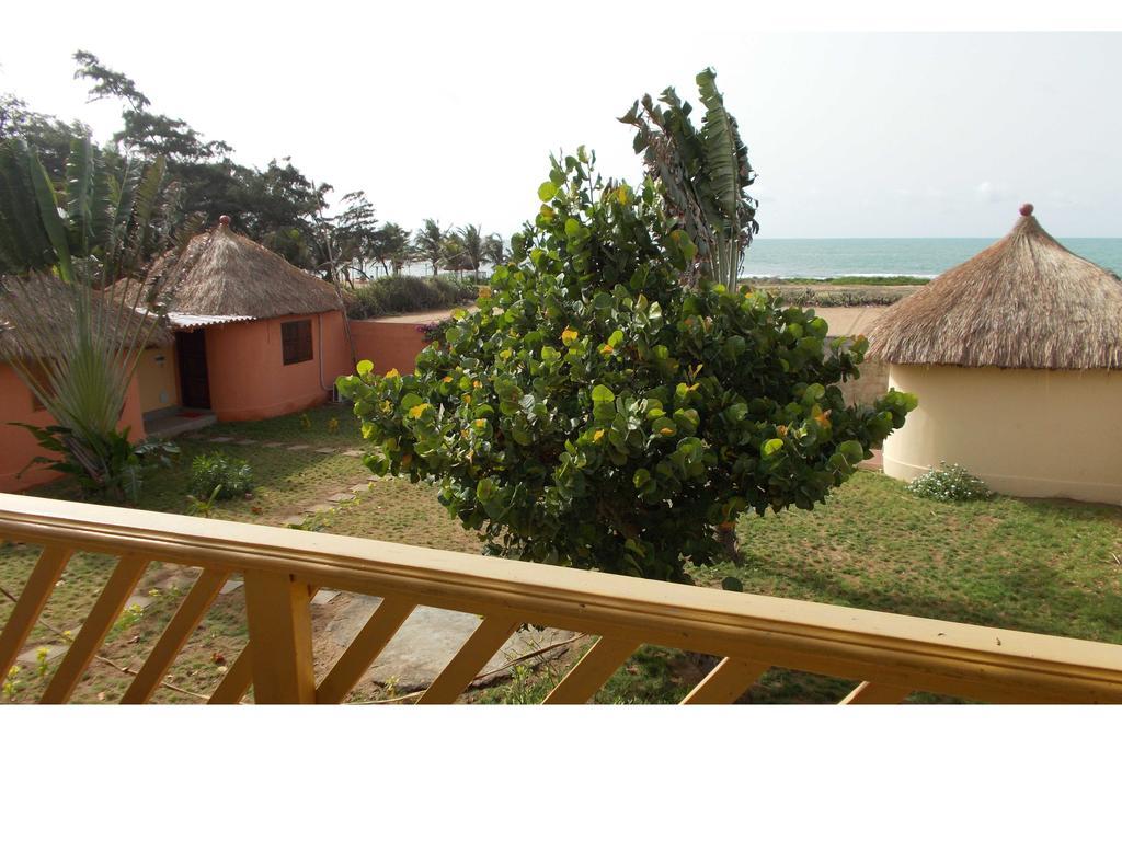 Hotel Alize Plage Baguida エクステリア 写真