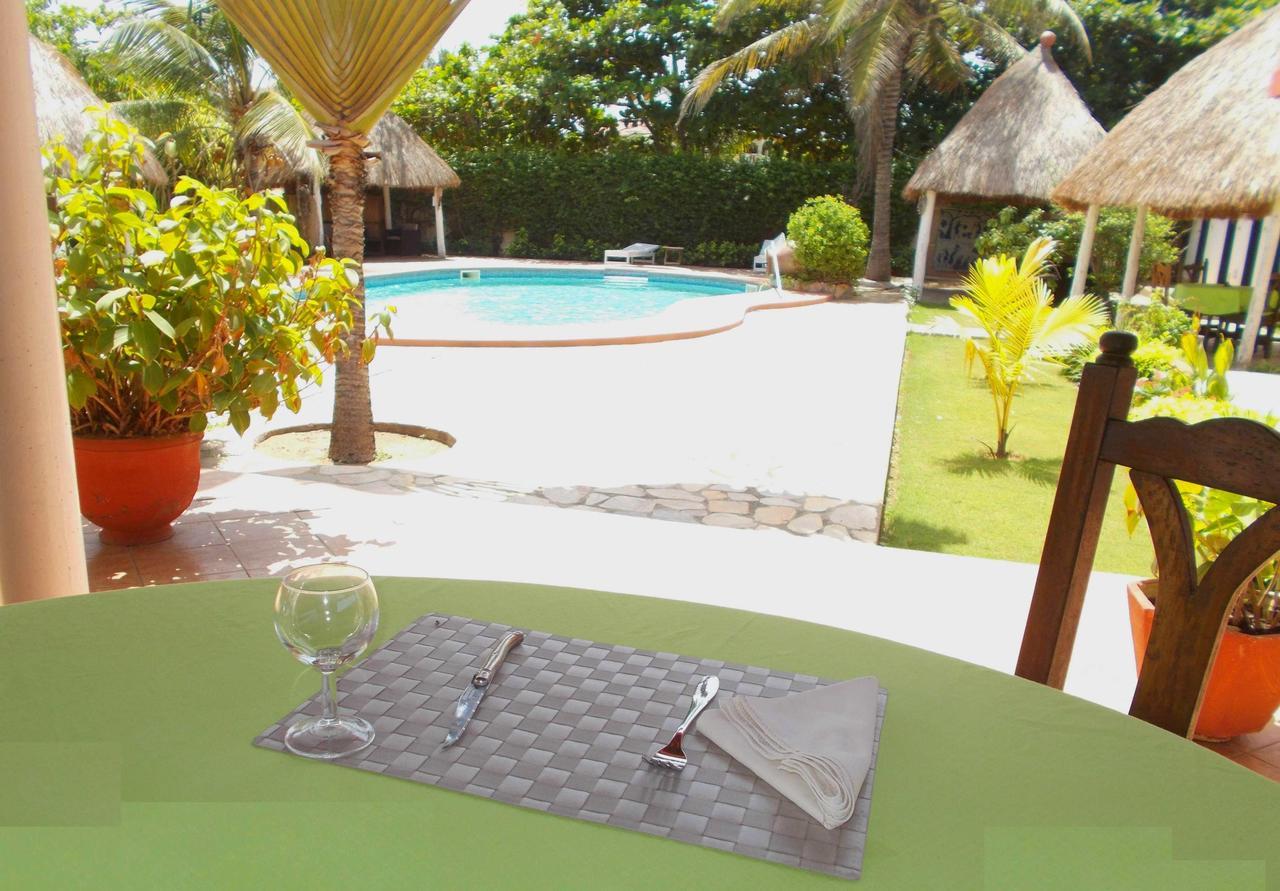Hotel Alize Plage Baguida エクステリア 写真